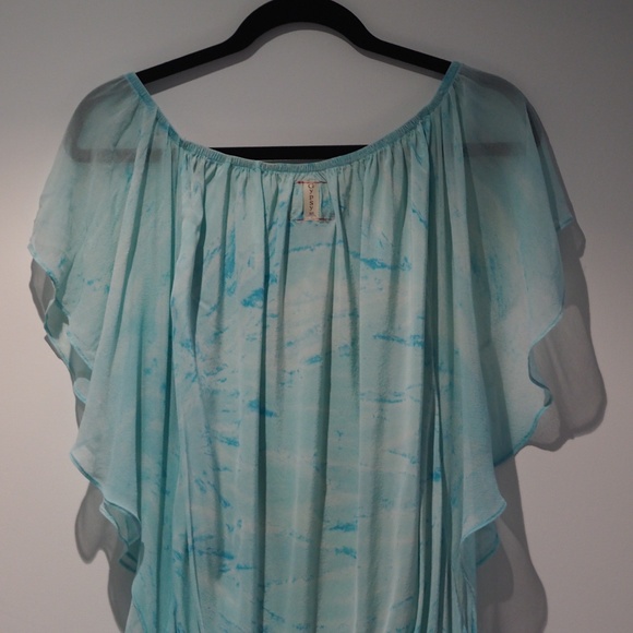 A Silk Dress - Picture 6 of 7